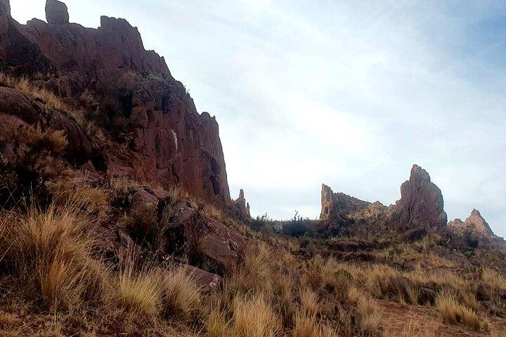 Rota Aymara: Tour de 1 dia em Puno: Inca Uyo, Aramu Muru, Molloco