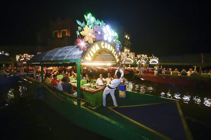 Crucero Xoximilco con Cena y Traslados