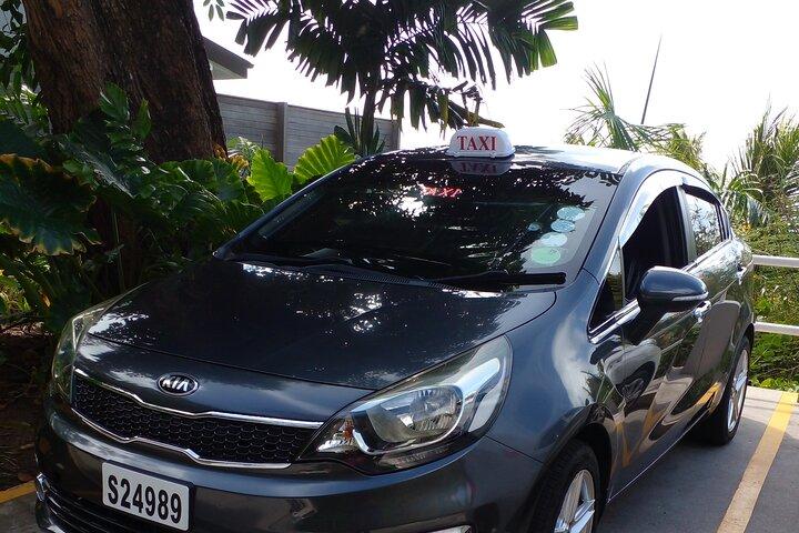 Transfert privé depuis l'hôtel, le port et l'aéroport des Seychelles