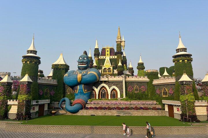 Miracle Garden & Global Village ingang met vervoer