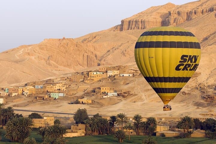 Balloon Experience with Personalized Photography