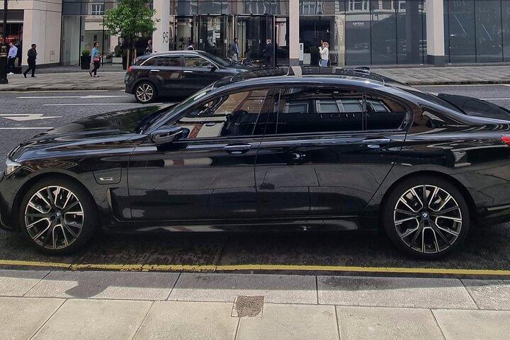 Transfer from Heathrow Airport to London hotel on private car