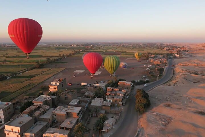 Balloon Experience with Personalized Photography