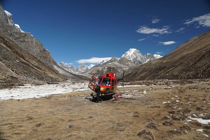 Landing Everest Base Camp Kalapathar per helikopter met ontbijt