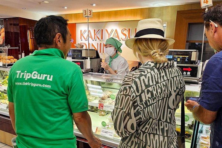 京都錦市場とデパ地下：地元の人と行く 2 時間のグルメ ツアー