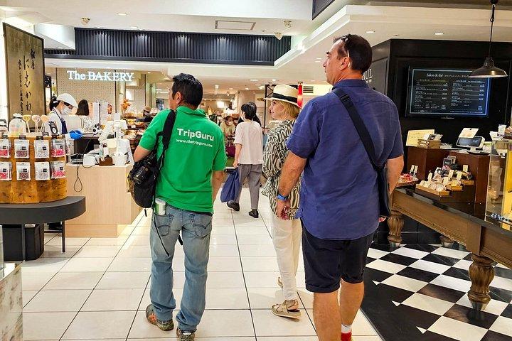 京都錦市場とデパ地下：地元の人と行く 2 時間のグルメ ツアー