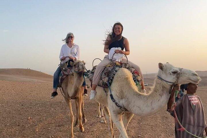 Agafay Desert: Excursion Camel Ride, dinner and Show