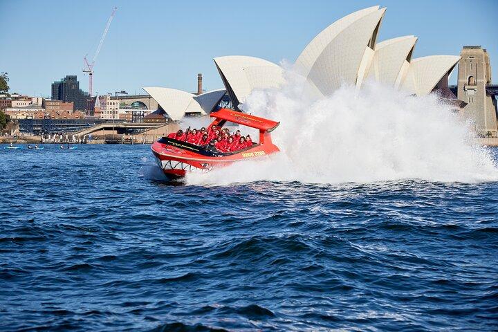 30 - Promenade en bateau à réaction dans le port de Sydney