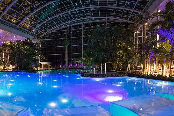 Koppla av och roligt på Thermal Spa Bukarest (Entrébiljett)