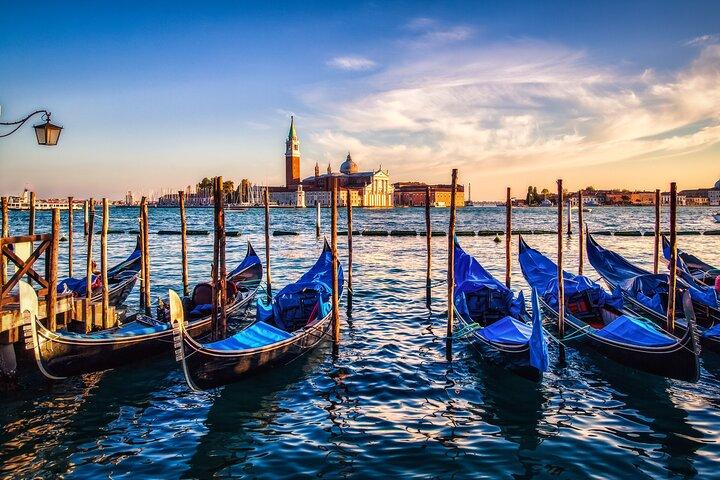 Venedig: 2 timmars morgonvandring med Gondola Glide + Ebook