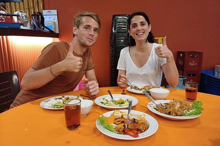 クアラルンプール発クアラ・セランゴールホタル・イブニング・リバークルーズ