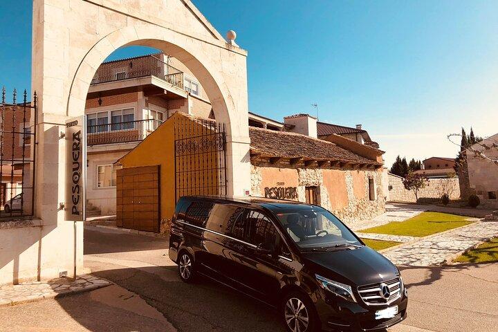 Transporte Privado a Ribera del Duero en Minivan