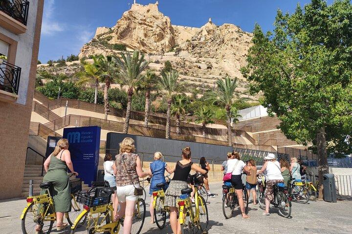 Stadsfietstocht Alicante : Strand & Centrale Markt