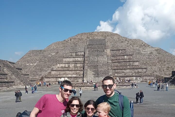 Private Tour to Teotihuacán with Transportation