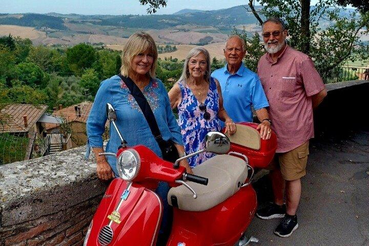 Trasferimento da Roma a Firenze con stop a Montepulciano