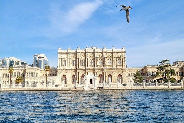 Istanbul Guidad Dolmabahçe Palace och Sunset Bosphorus Tour