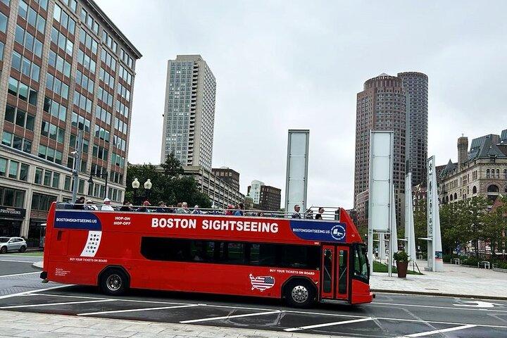Boston Sightseeing Single Ride Pass Med Double Decker Tour Bus