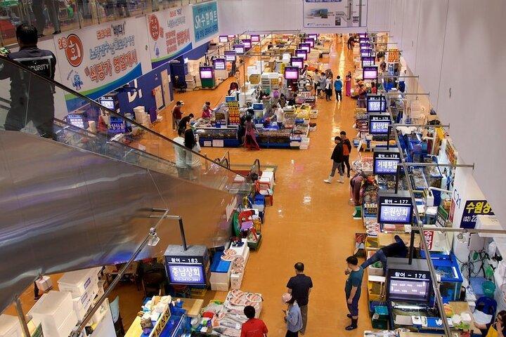 Full-day kulinarisk rundtur i Seoul, herunder Noryangjin Fish Market og koreansk BBQ middag