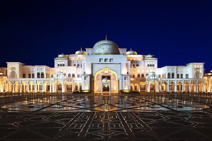 Tour turistico di un'intera giornata ad Abu Dhabi da Dubai