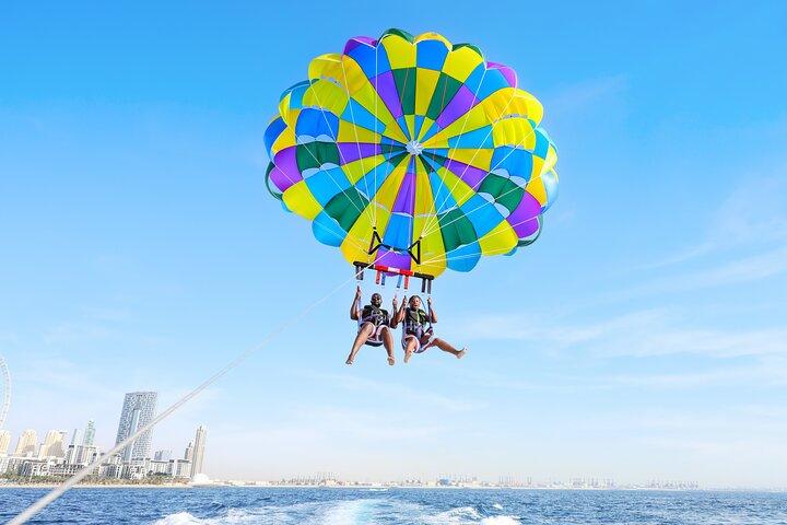 Dubai: Parasailing Avventura sulla spiaggia