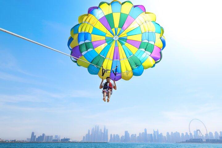Dubai: Parasailing Avventura sulla spiaggia
