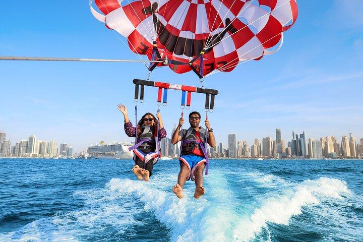 Dubai: Parasailing Avventura sulla spiaggia
