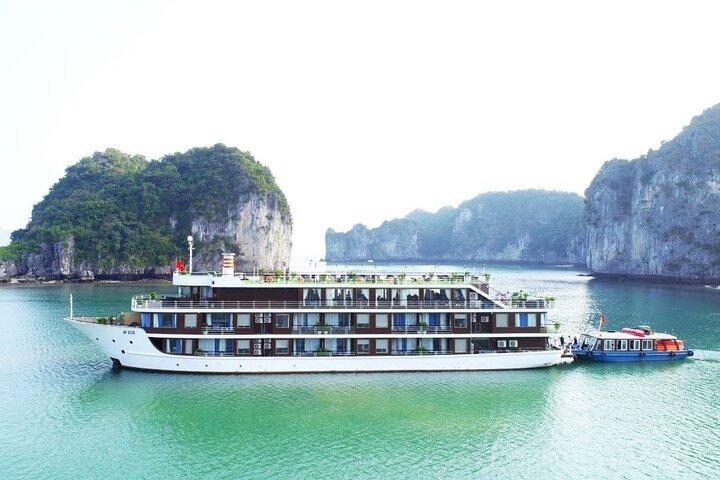 La Casta 5-Sterne-Kreuzfahrt, 3 Tage/2 Nächte, Besuch der Halong-Bucht und der Lan-Ha-Bucht