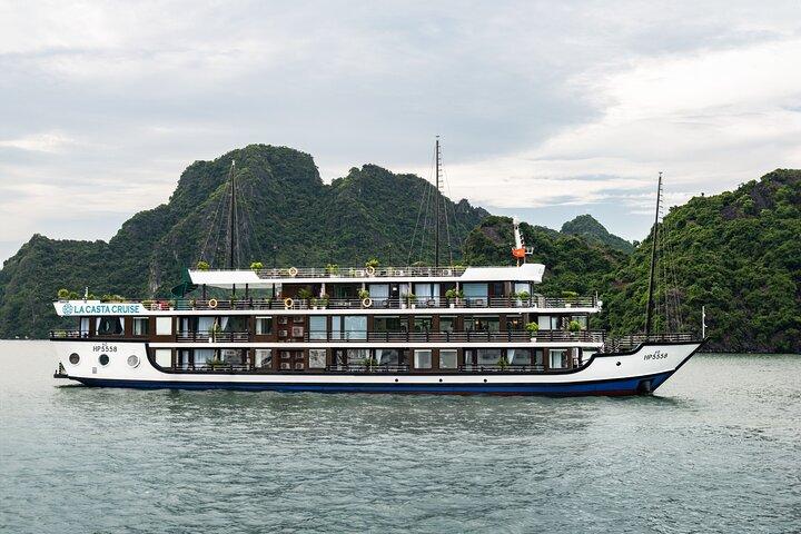 La Casta 5-Sterne-Kreuzfahrt, 3 Tage/2 Nächte, Besuch der Halong-Bucht und der Lan-Ha-Bucht