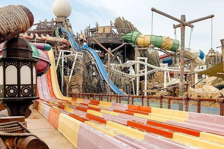 ヤス島アブダビのヤス・ウォーターワールド