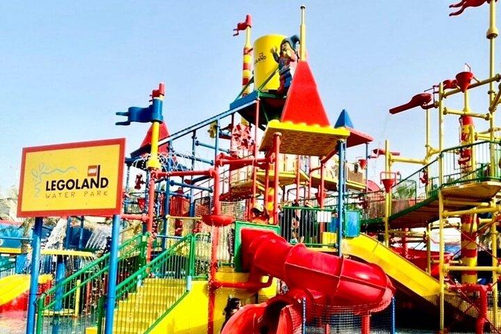 Legoland Water Park Dubai met privétransfer