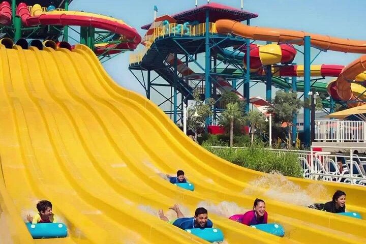 Legoland Water Park Dubai met privétransfer