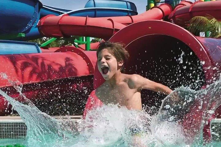 Legoland Water Park Dubai met privétransfer