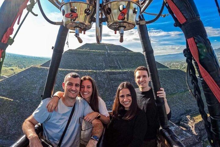 All-inclusive Teotihuacan Balloon Adventure
