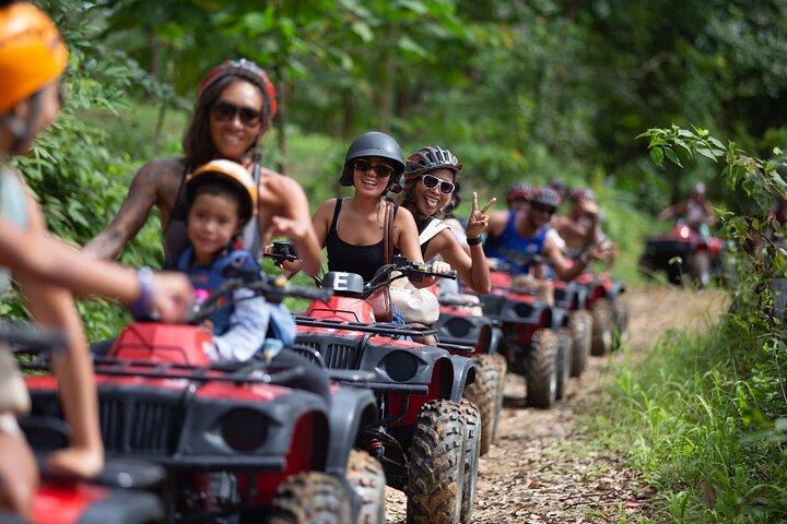 Excursión en vehículo todo terreno por Phuket al mirador del Gran Buda y aventura en tirolesa