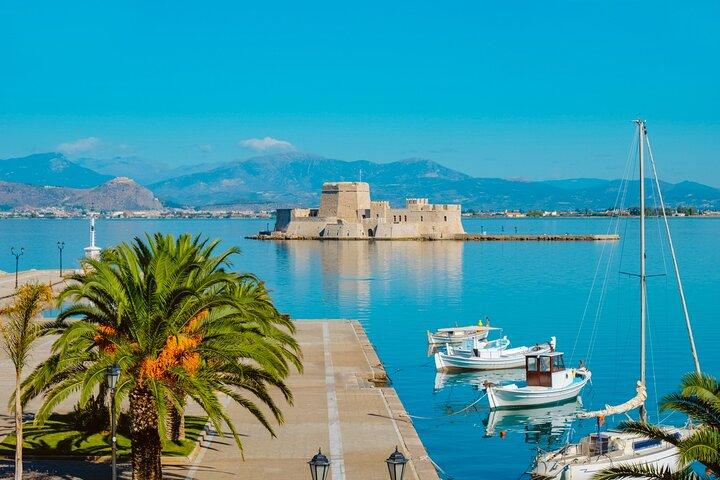 ペロポネソス時代の歓喜: Nemea Wines & Nafplio's Beauty