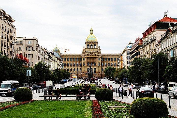 Tour privato a Praga: Castello, Piazza della Città Vecchia e altro