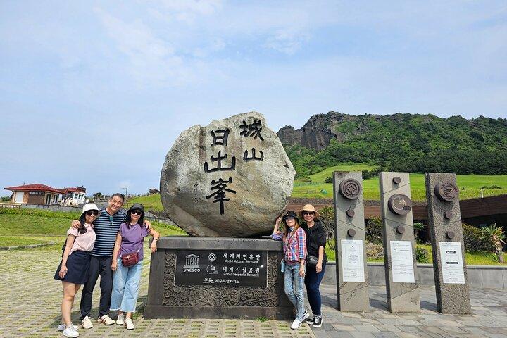 Visite en petit groupe COMPLET - FORFAIT Visite dans toutes les régions de l'île de Jeju