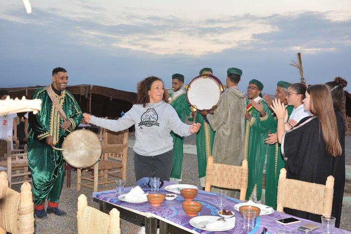 Agafay desert Dinner and Sunset with spectacle