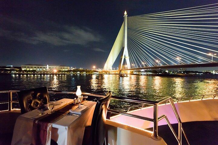 Bangkok Chao Phraya riviercruise diner en optionele transfer