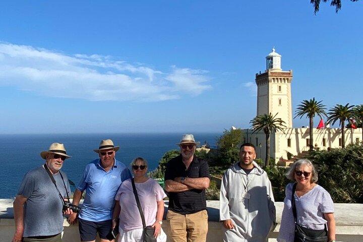 Tour privato di 5 ore a Tangeri include pranzo marocchino