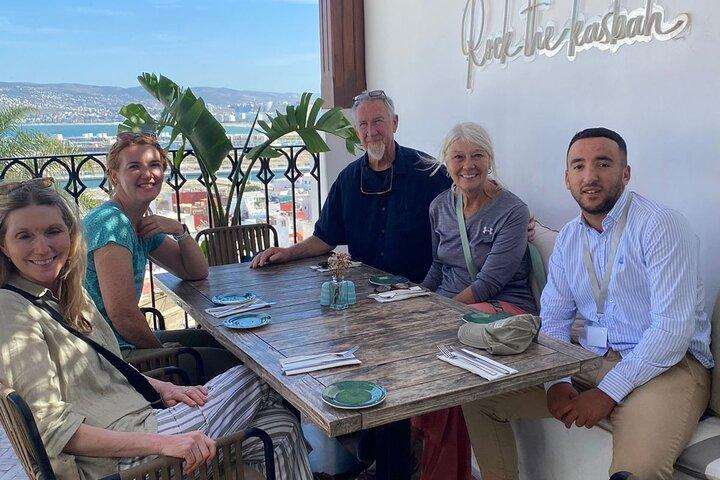 Tour privato di 5 ore a Tangeri include pranzo marocchino