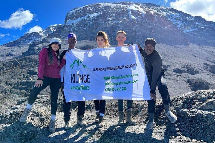 Ervaar een 1-daagse wandeling Kilimanjaro klimmen met auto-shira-piek