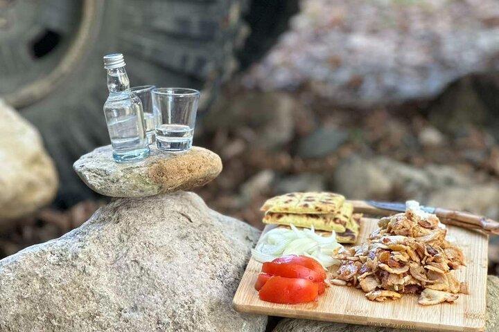 Visite en jeep et déjeuner dans la nature