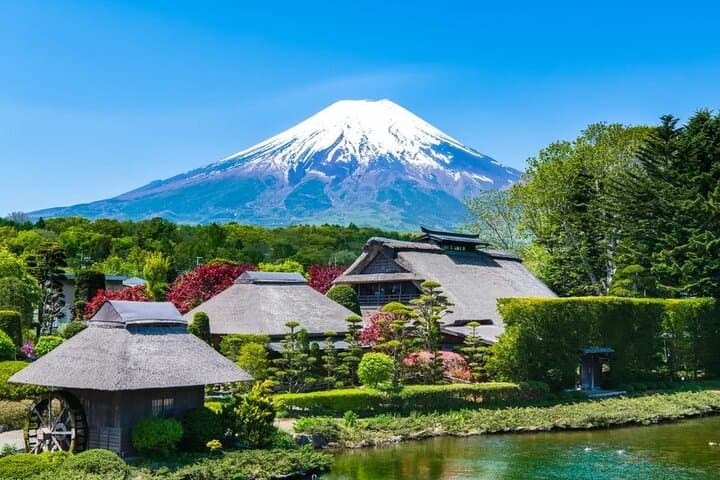 Mt. Fuji 5th Station, Hakone and Gotemba Outlets Day Tour
