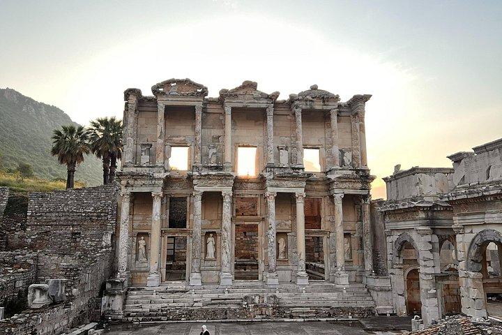 Istanbul | 4 Day Pamukkale Ephesus Cappadocia Tour with Flights