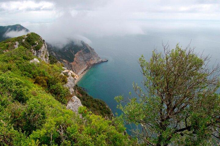 Randonnée sur la plus haute falaise de calcaire d'Europe continentale
