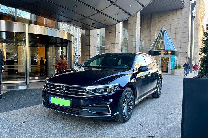 Halbtägige Stadtrundfahrt durch Budapest mit dem Auto/Minivan