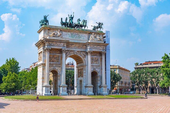 イタリア、ミラノの第二次世界大戦プライベートウォーキングツアー