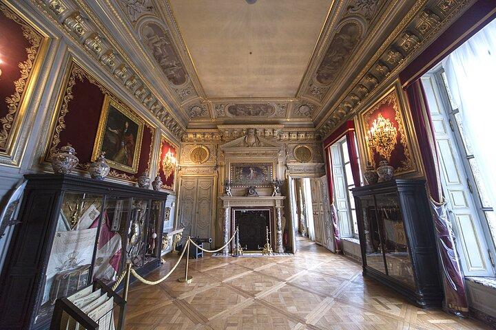 Château de Chantilly Trip by Car from Paris