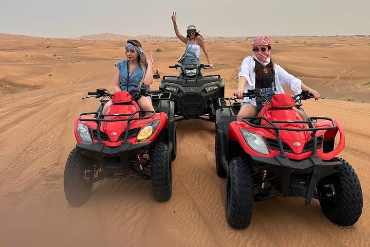 Dubai: Desert Safari, Quad bike and Sand boarding with BBQ Dinner